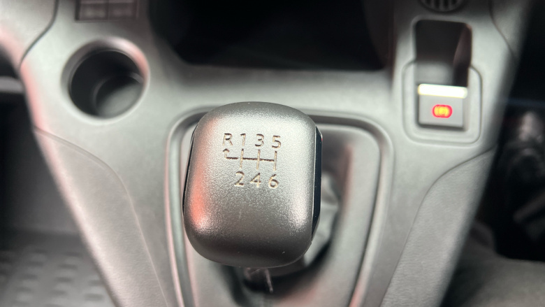 Citroen Berlingo Xl Diesel 1.5 BlueHDi 950Kg Enterprise Ed 100ps 6 Speed S/S